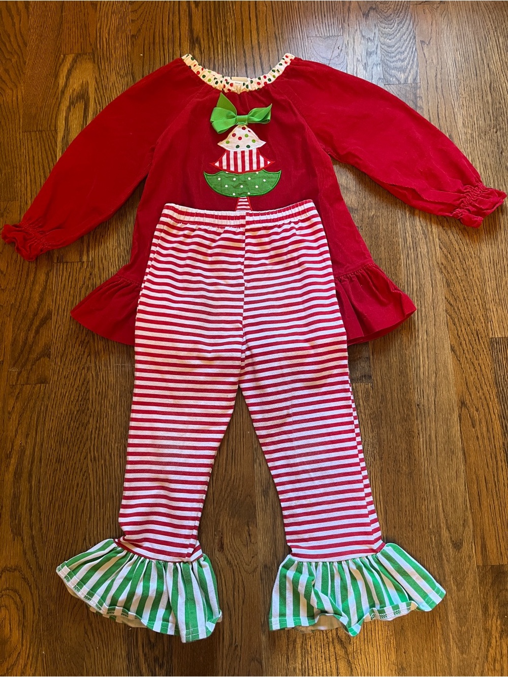Peaches and Cream Christmas Set